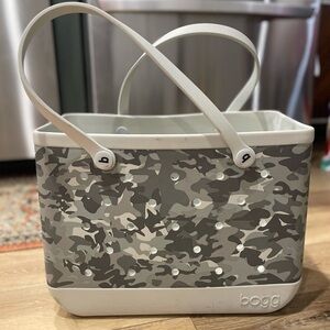 Gray Camo Bogg Bag